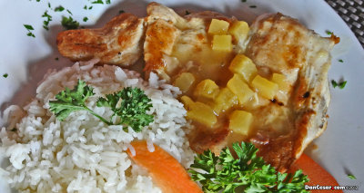 Hawaiian chicken at Restaurante Casablanca