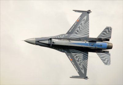 F-16