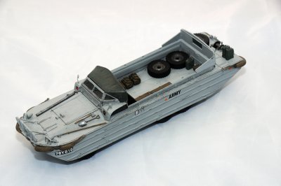 Italeri 1/35 DUKW