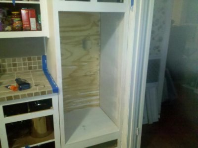primed_cabinet.jpg