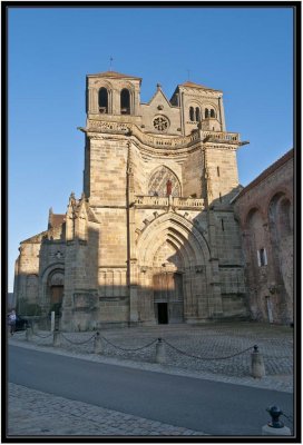 Eglise St.Pierre-St.Paul, SOUVIGNY, Allier