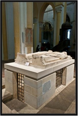 09 Tomb of the Saints D3016866.jpg