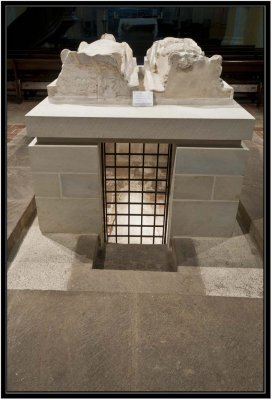 10 Tomb of the Saints D3016867.jpg