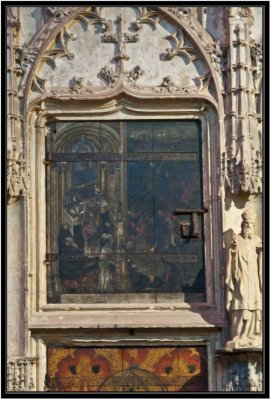 17 Reliquary Cupboard - detail D3016874.jpg