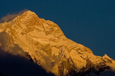 KF3A2467manaslu cr.jpg