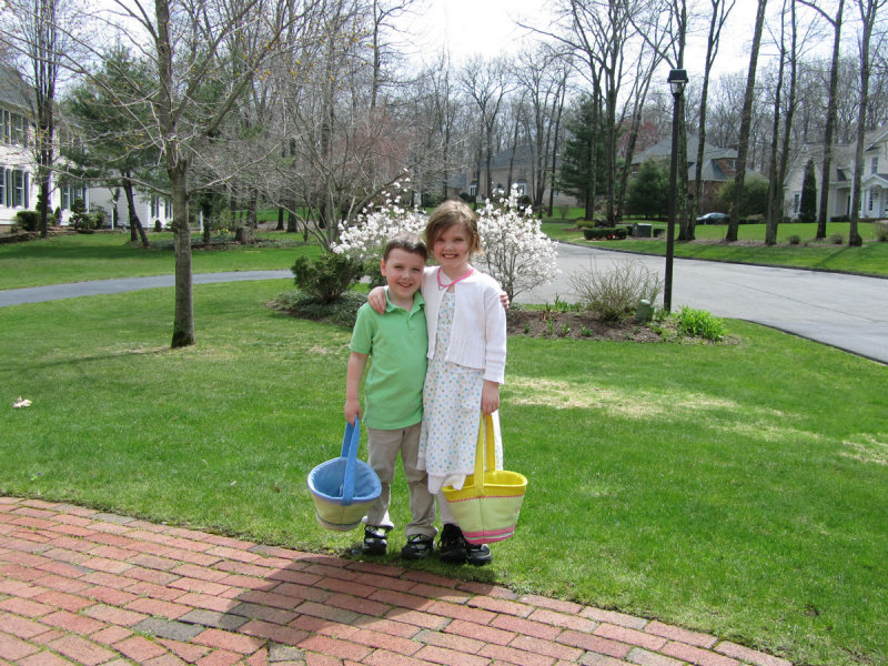 kids_armsEaster11.jpg
