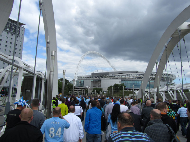 walk_Wembley.jpg