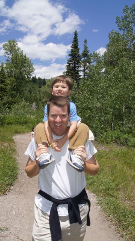 joePJ_hike.jpg