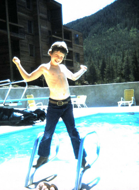 mark70s_pool.jpg