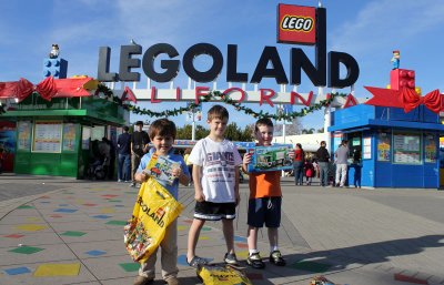 legoland_boys.jpg
