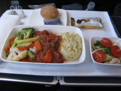 Jetstar Melbourne to Singapore business class meal