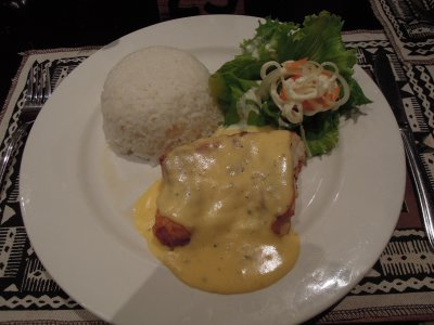 Honiara - Solomon Kitano Mendana hotel dinner