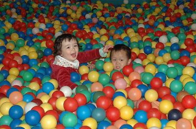 Ocean of Balls