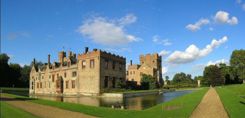 Panoramic view Rear hall.jpg