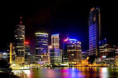 brisbane at night