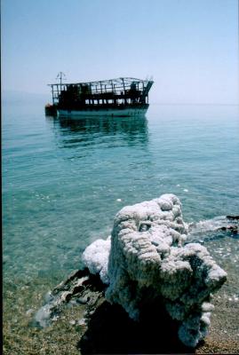 dead sea boat.jpg