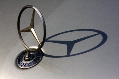 Mercedes1.jpg