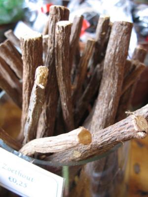 IMG_5940 liquorice_1.jpg