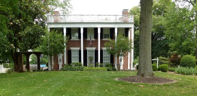 Lebanon IL House - 10.jpg