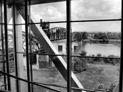 Arkansas River Bridge from Clinton Library .jpg