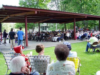 Outdoor Church Service.jpg
