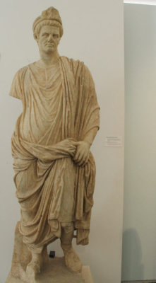 Statue of a leading citizen wearing ceremonial toga at Aphrodisias museum