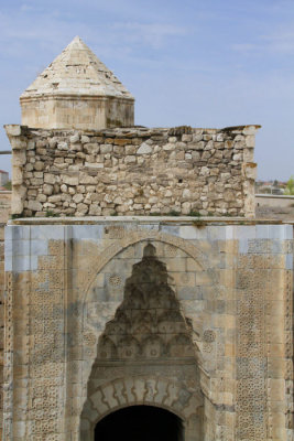 The central gate portal of the Sultanhani Caravanserai
