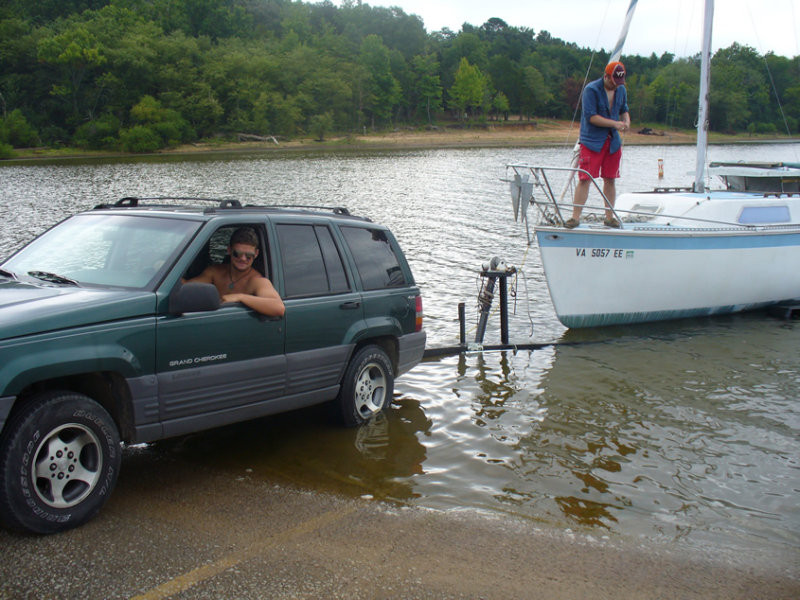 boatlaunchP1040150.jpg