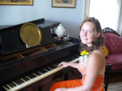P1030970prom5-12.jpg