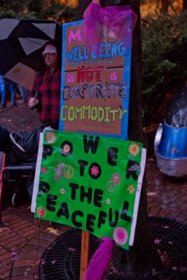 Nov 12 2011 Occupy Portland-033.jpg