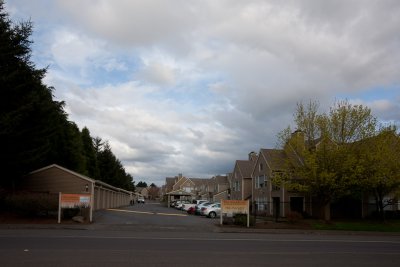 Apr 16 2012 Suburban Scenes-008.jpg