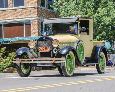 July 21 2012 Vancouver Cruising Festival-334.jpg