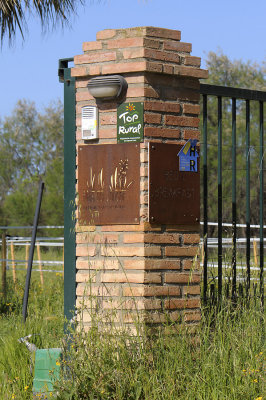 758.jpg