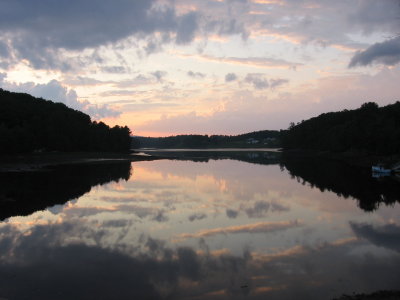7:05:54 PM at the Passy River