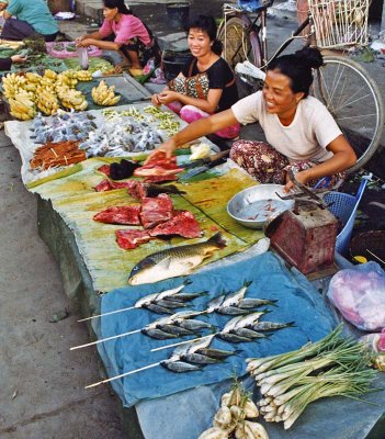 Pakse market