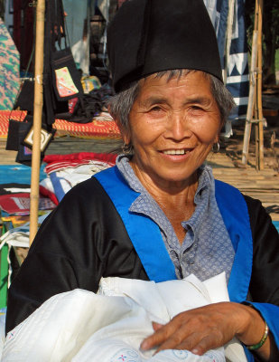 Hmong lady