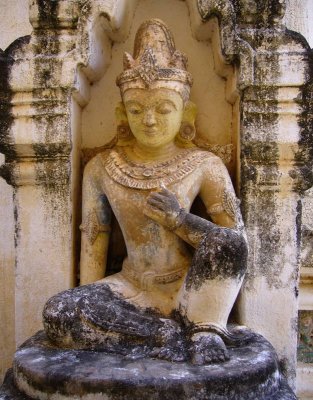 Statue, Ananda Pahto