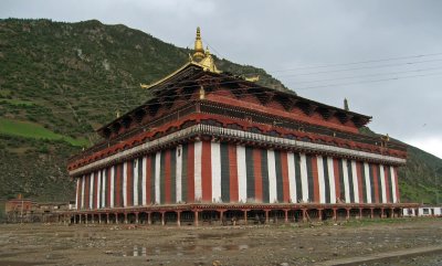Riwoche Tsuglakhang