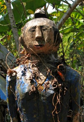 Tompuon ancestor effigy