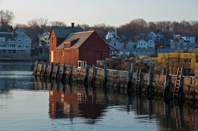 Morning light on the quay