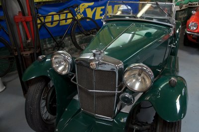 MG sports car
