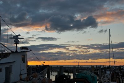 Evening glow, Menemsha