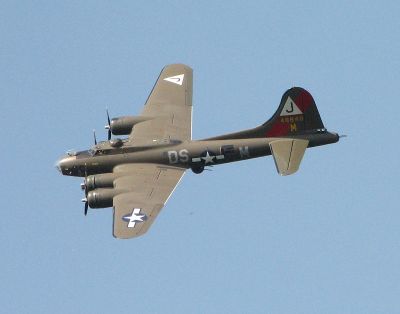 Boeing B-17 Flying Fortress - Pink Lady