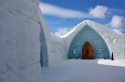 ICE HOTEL2.jpg