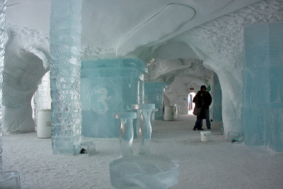 Inside Hotel de Glace5.jpg