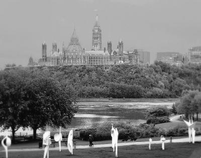 PARLIAMENT HILL LOOK FROM THE MUSEUM OF CIVILIZATION