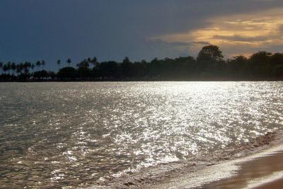 Simmering golden sea, Sengigi Beach, Lombok, Indonesia