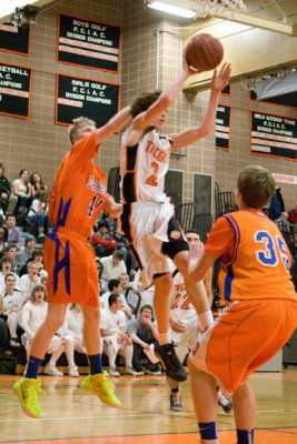 RHS JV Defeats Danbury