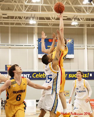 Queens vs Laurentian 08819 copy.jpg