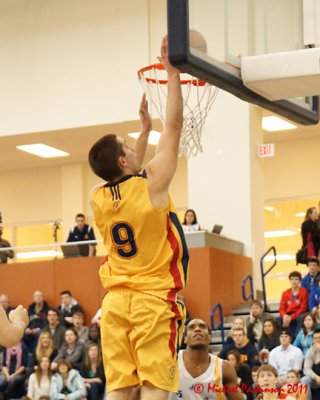 Queens vs Laurentian 08919 copy.jpg